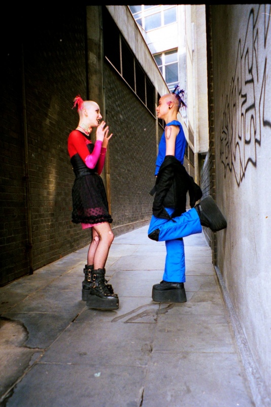Modern Primitive/Techno style, London, 1999 Modern Primitive/Techno style, London, 1999