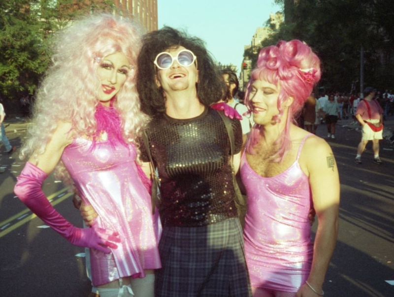 NY 3 some, 'Wigstock' festival in NYC, 1995 ST#120 NY 3 some, 'Wigstock' festival in NYC, 1995 ST#120