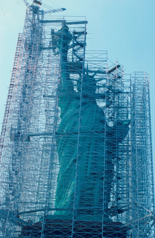 Statue of Liberty undergoing conservation-restoration, New York City, USA, 1984 [photo © Ted Polhemus]
